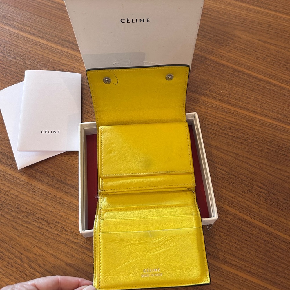 Celine Black and Yellow Leather Wallet - Picture 3 of 7